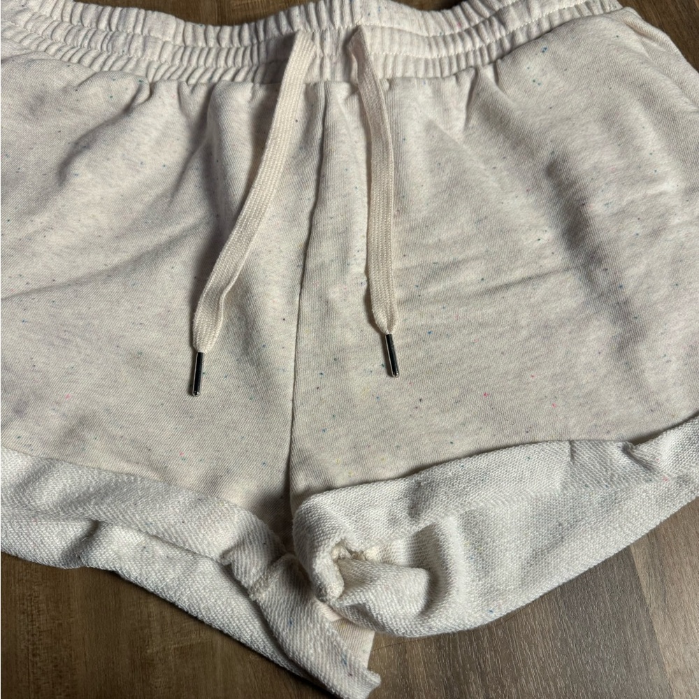 Cream/White and Confetti Shorts - Picture 3 of 4
